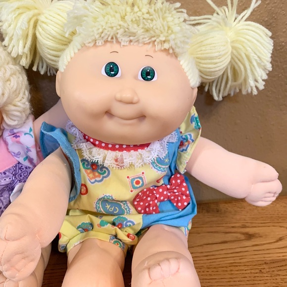 Vintage Cabbage Patch Kids Toddler Dolls HM15 Girls With Lemon Hair - Picture 3 of 7